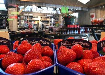 Winkel met aardbeien